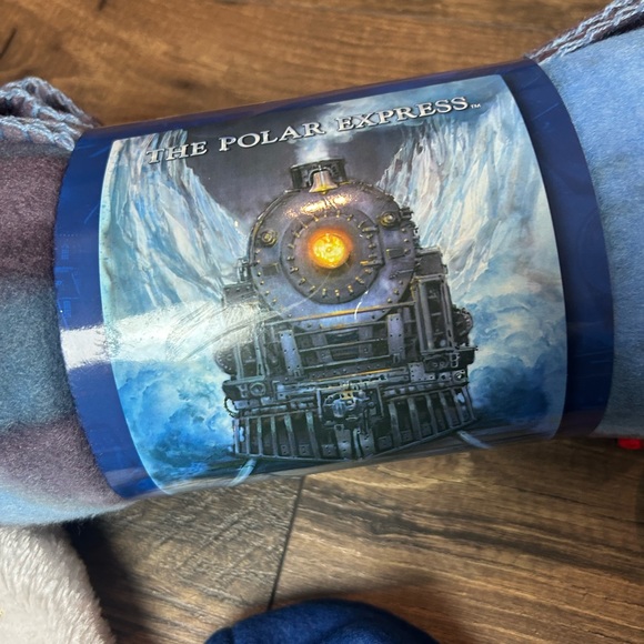 Polar express bundle - Picture 9 of 10